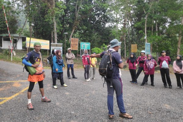 Kembara-Alam-Flora-Dabong-KUKB (7)