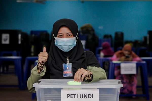 Pilihan-Raya-Kampus-Kolej-Uniti-Kota-Bharu (72)